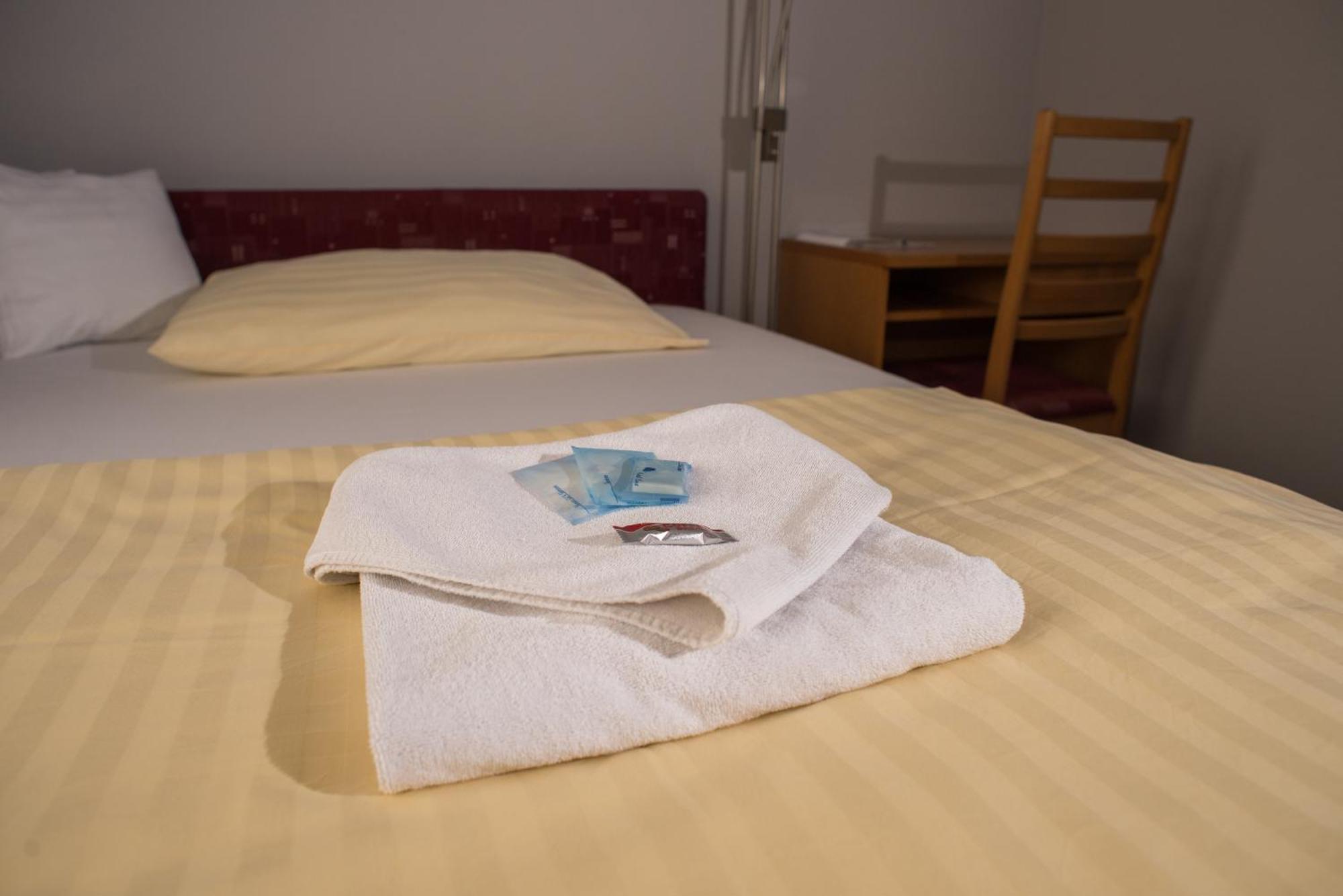 Hotel u Crlíků Tetčice Habitación foto